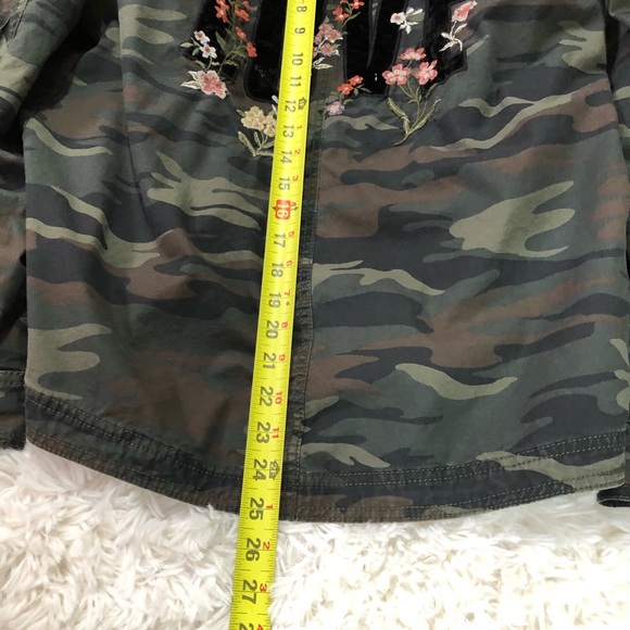 American Eagle Camouflage LOVE jacket/coat M So stylish&Fun! Tons of compliments - Picture 13 of 15